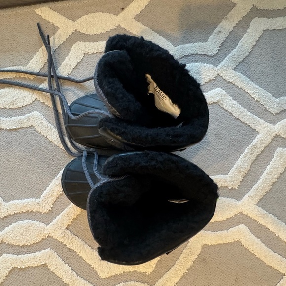 Boys 6T SWISS TECH snow boots - Picture 5 of 7